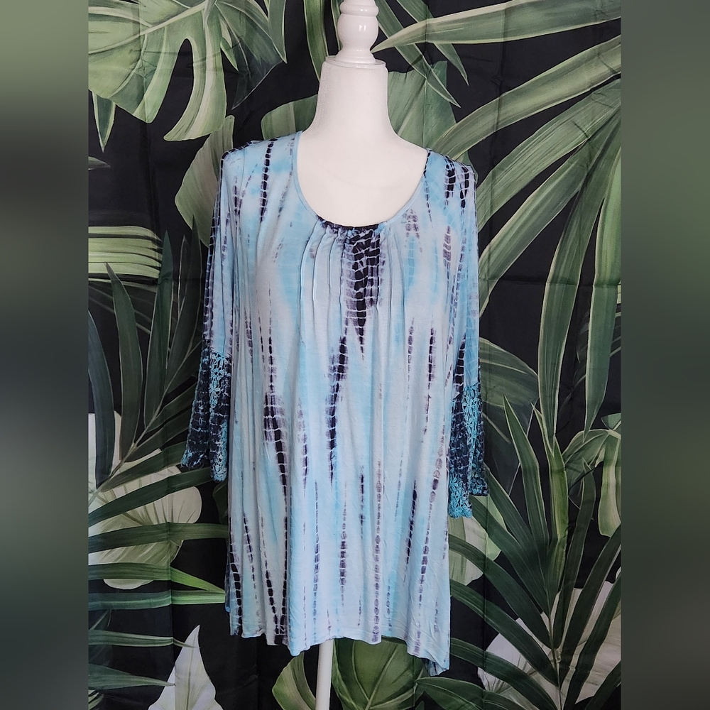 ND Weekend Tunic Top